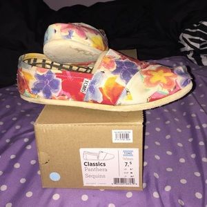 Toms: Panthera Sequins