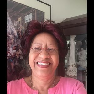 Meet your Posher, Brenda