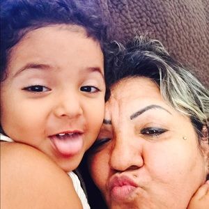 Meet your Posher, Magdalena