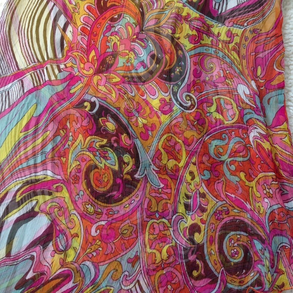 🆕Chiffon top ❤️ 💰Great Savings💰 - Picture 3 of 4