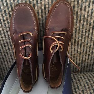 New brooks brother men's shoes size 9.5