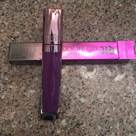Urban Decay Revolution High-Color Lipgloss - Picture 3 of 4