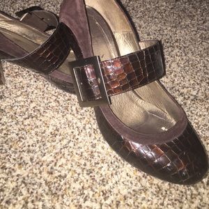Brown heels