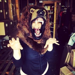 Meet your Posher, Laura