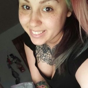 Meet your Posher, Monique