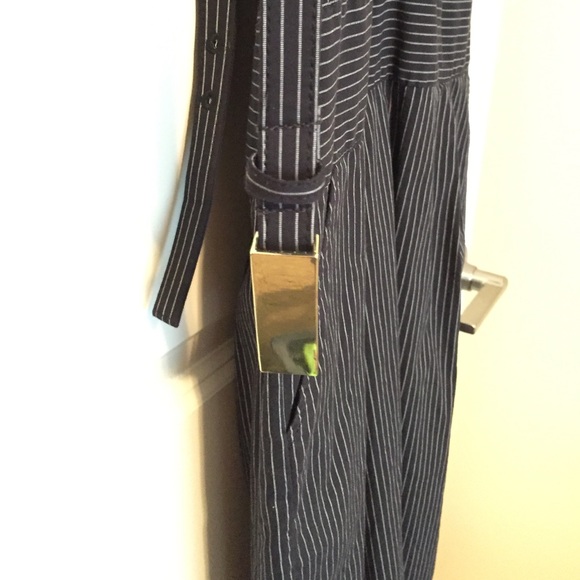 Dress from Express. Great for work! - Picture 3 of 3