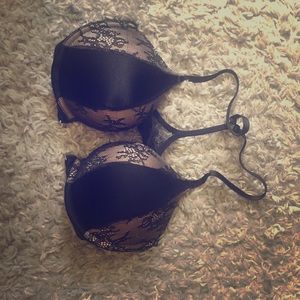 Victoria Secret Bombshell Bra