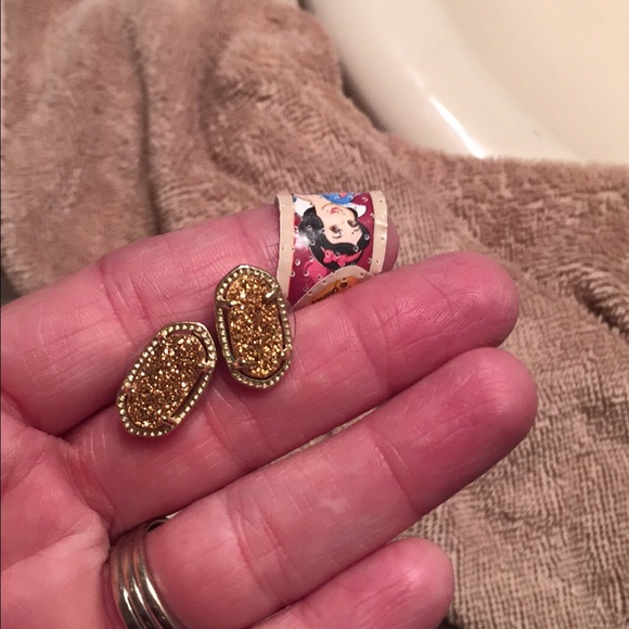 RESERVED FOR MARLYNE..