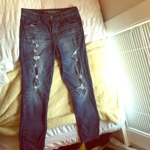 American Eagle size 14 Super Stretch rip jeggings