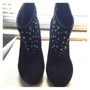 ‼️Sale‼️BCBG Booties