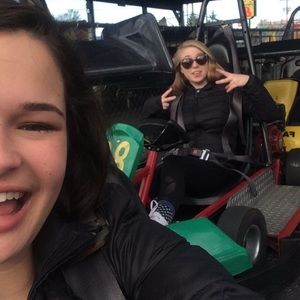 Meet your Posher, Reagan