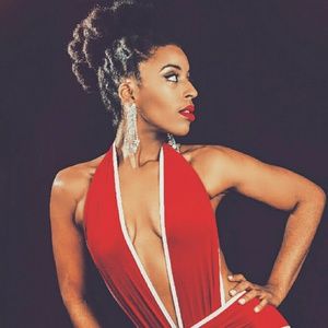 Meet your Posher, Brooke