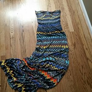 BCBG chevron maxi dress- sz M
