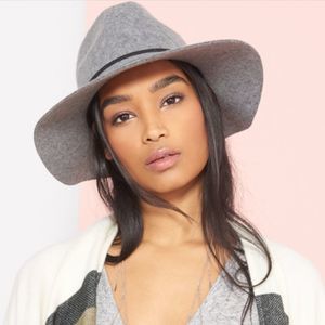 Meet your Posher, Shivani