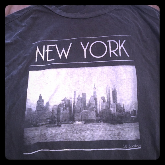 Brandy Melville NYC pullover