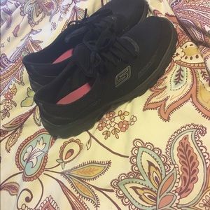 Skecher Go Walk 2 shoes