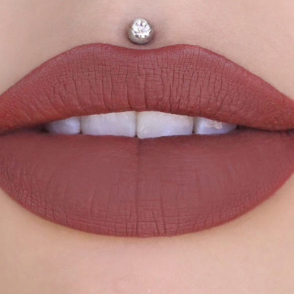 Gemini liquid lipstick by Jeffrey star