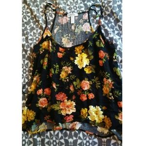Plus size Women's Floral Top