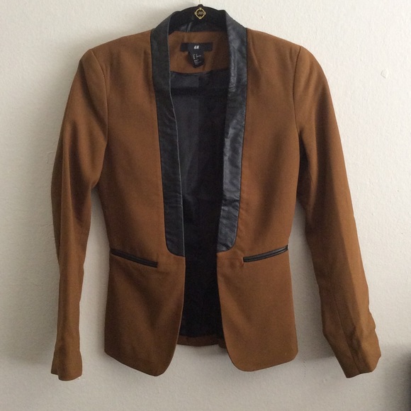 H&M Blazer - Picture 1 of 3
