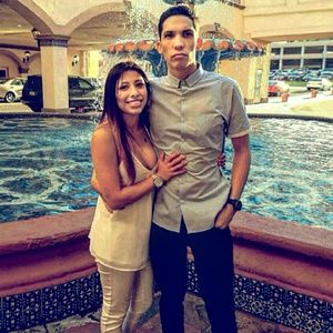 Meet your Posher, Dennis