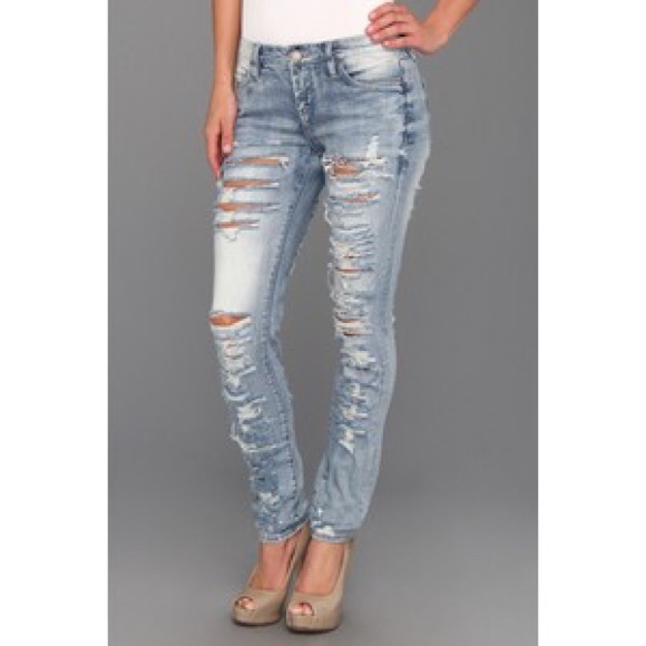 Blank nyc skinny shredded ripped jeans