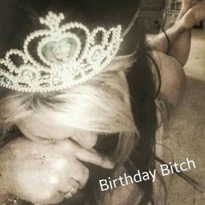 Meet your Posher, Carla