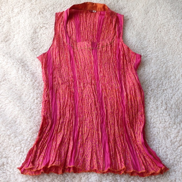 🆕 Pure silk crinkled halter top from Anokhi💗 - Picture 2 of 4