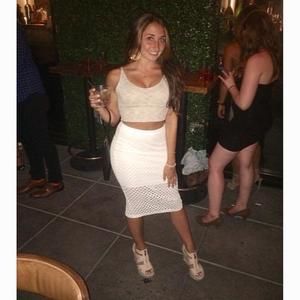 Meet your Posher, Dana