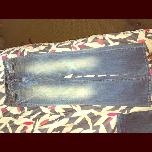 Light flare jeans