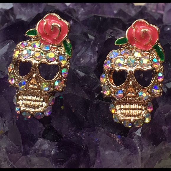 Pink Skull Earrings - Picture 5 of 9