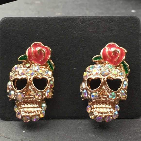 Pink Skull Earrings - Picture 8 of 9
