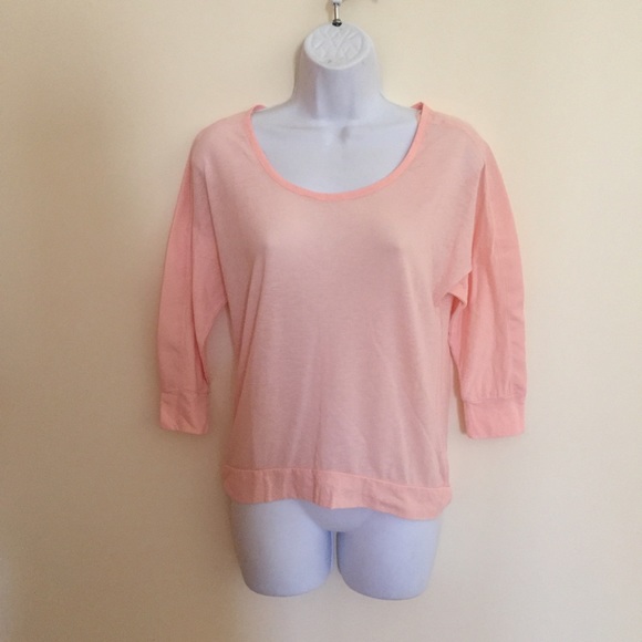 3/4 sleeve shirt