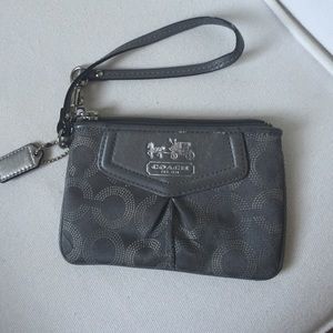 Wristlet