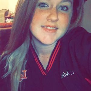 Meet your Posher, Caitlyn