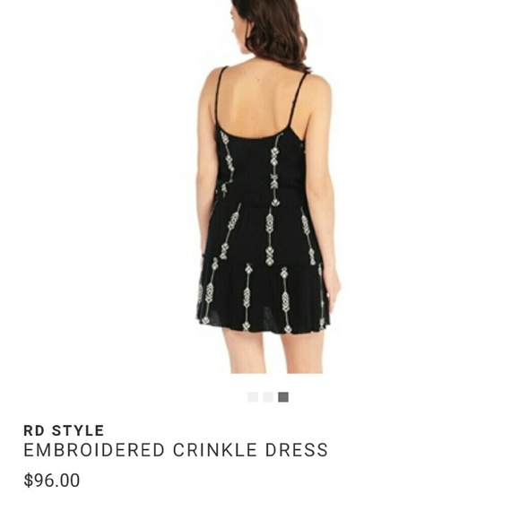 Dress - Picture 3 of 3