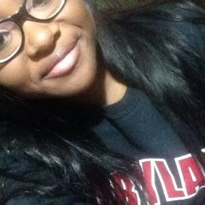 Meet your Posher, Favour