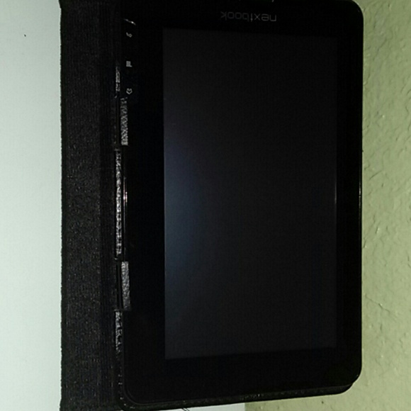 NextBook Tablet - Picture 2 of 4