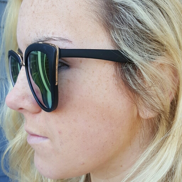 Cat eye mirrored sunglasses - Picture 2 of 2