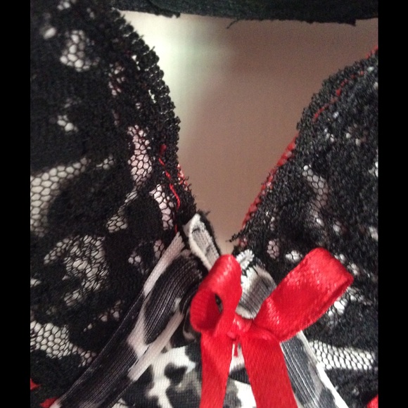 😘 Sexy Lacey Cheetah Print Bra 😘 - Picture 2 of 4