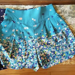 Urban Outfitters short