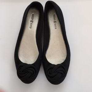 Kelly & Katie black flats