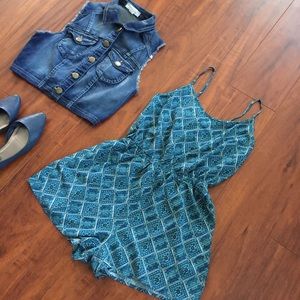 ⚡️FLASH SALE⚡️ Romper