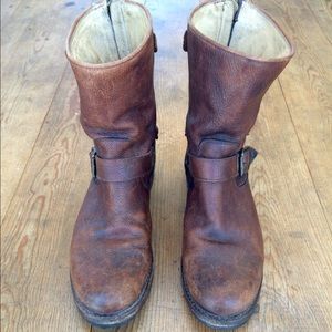 Frye Veronica back zip boots