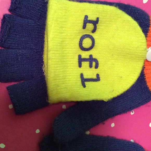 Text Gloves 📱 - Picture 2 of 3