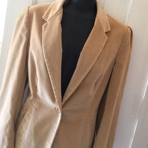Velvet blazer. Tan, 1 button. Excellent cond.