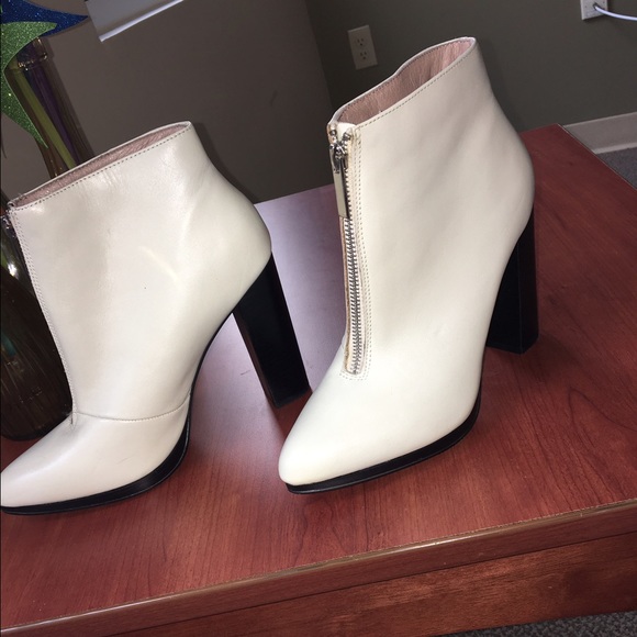 Medium heels