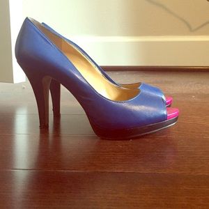 Navy blue heels