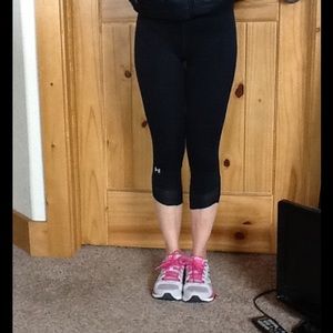 Under armour capris