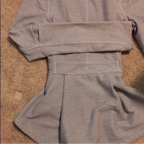 Rare Lululemon ruffle details