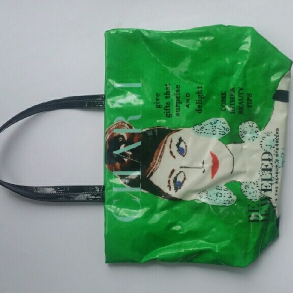 SOLD Kate spade daycation shopper be jeweled bag